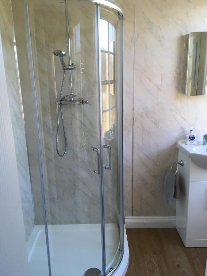 The White Hart Pub And Rooms Cranleigh Zewnętrze zdjęcie