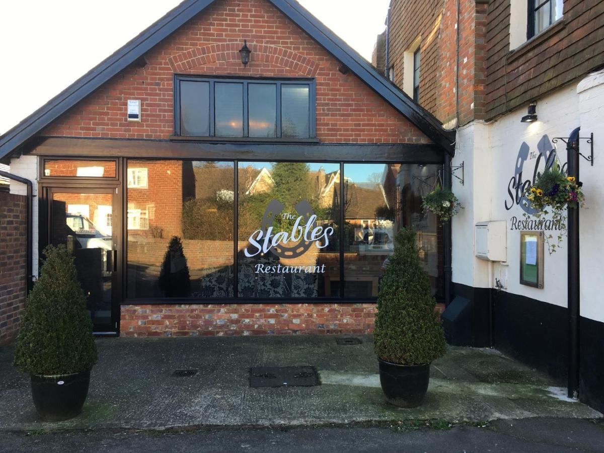 The White Hart Pub And Rooms Cranleigh Zewnętrze zdjęcie