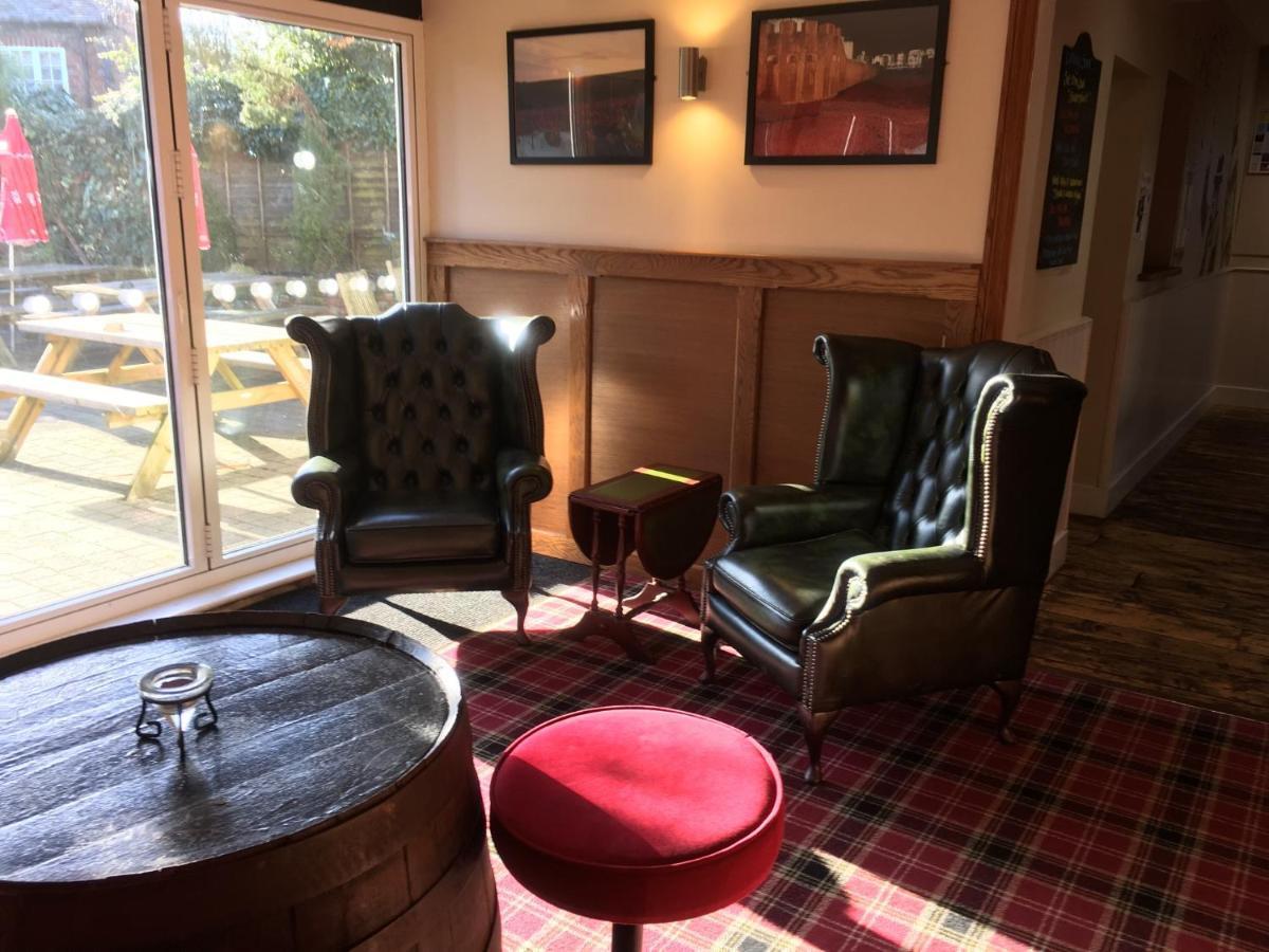 The White Hart Pub And Rooms Cranleigh Zewnętrze zdjęcie
